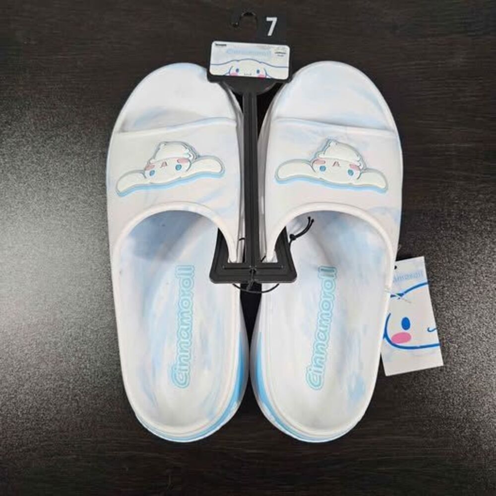 Cinnamoroll Platform Slides Size 7 | NEW